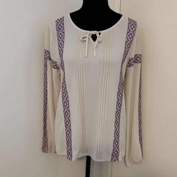 Octavia Top - Picture 2 of 6